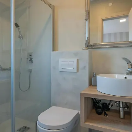Barmel Deluxe Apartment *